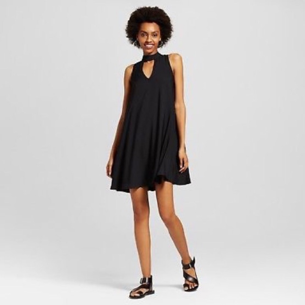 📣Black dress✨Women's Cutout Shift Dress